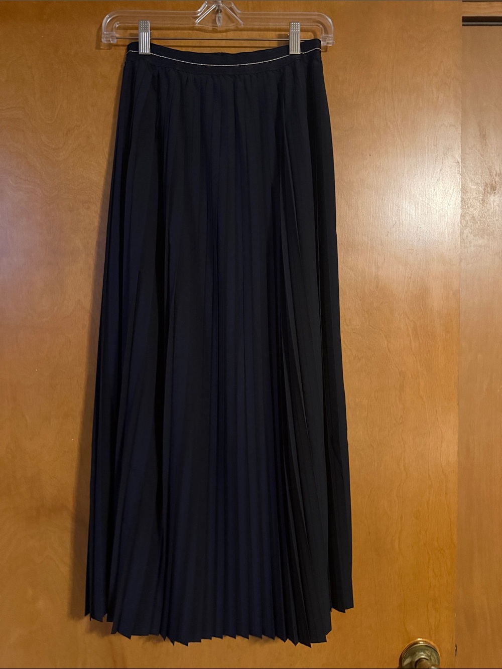 NWT aerie Black Pleated Maxi Skirt